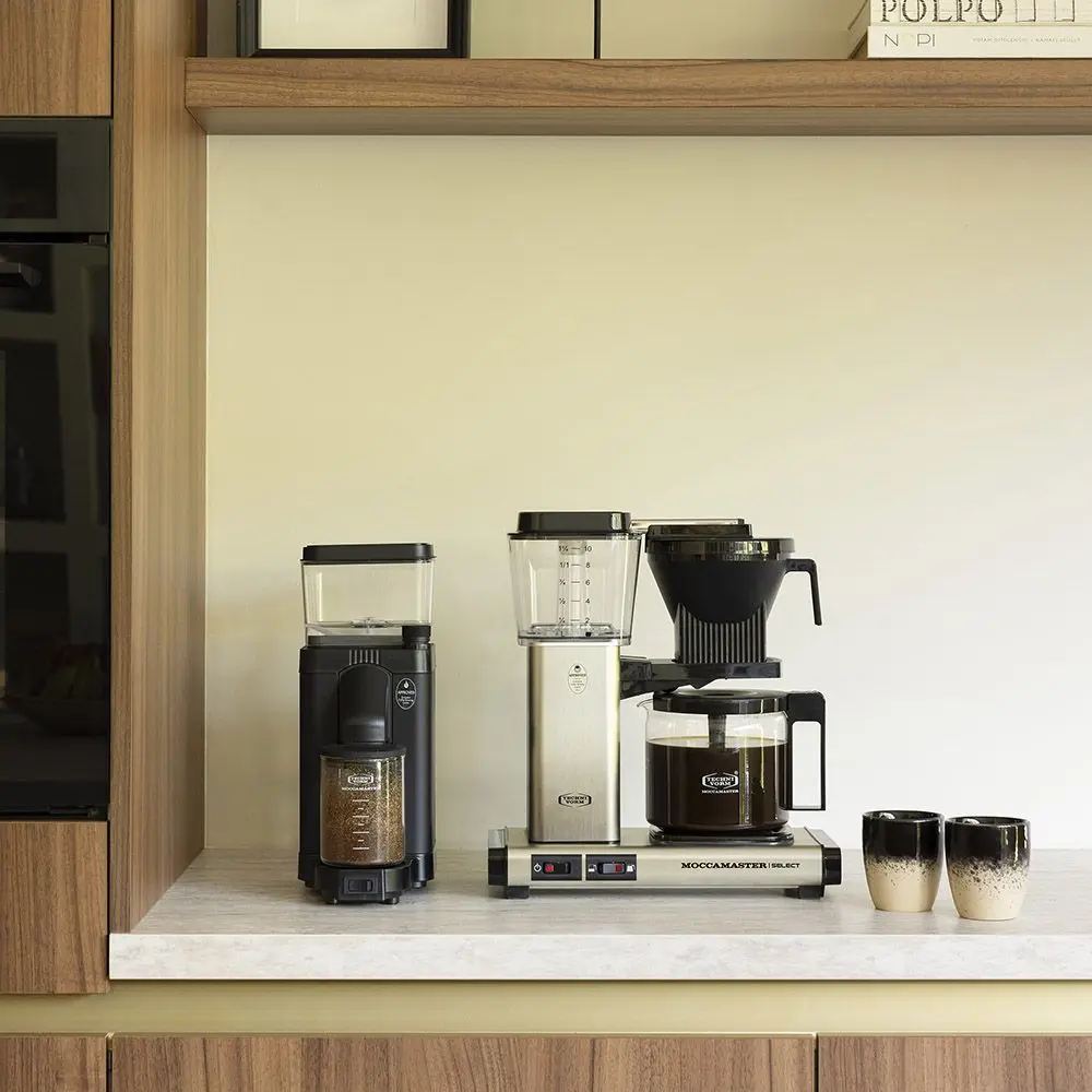 id3-moccamaster-kbg-select-brushed-2_1.webp