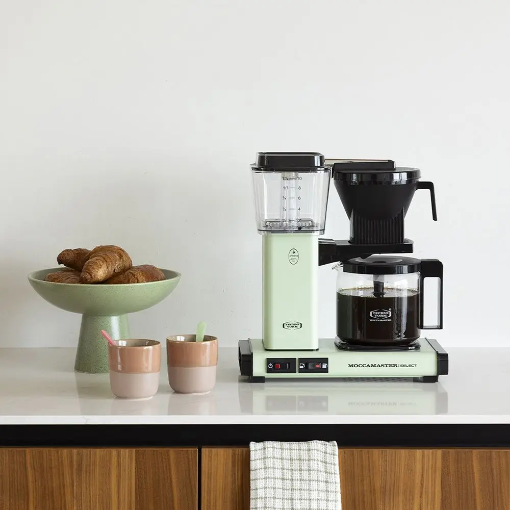 id4-moccamaster-kbg-select-pastel-green-3.webp