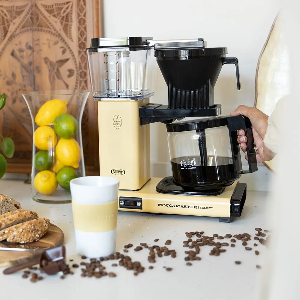 id5-moccamaster-kbg-select-pastel-yellow-4.webp