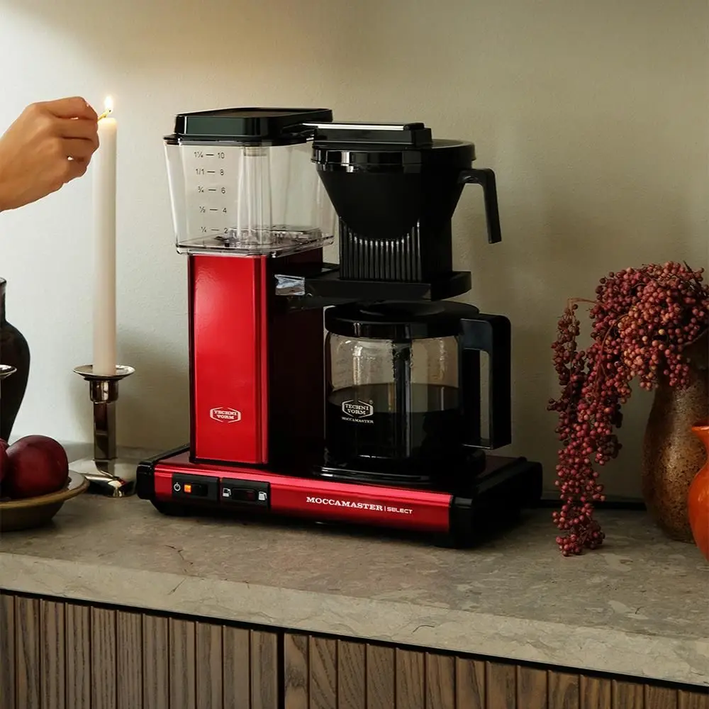 id4-moccamaster-kbg-select-red-metallic-3.webp