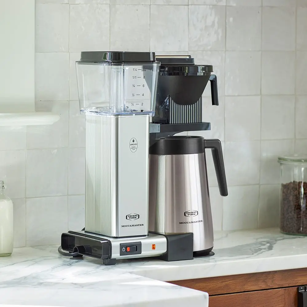id3-moccamaster-kbgt-polished-silver-2.webp