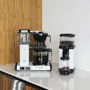 id3-moccamaster-km5-burr-grinder-matt-white-2.webp