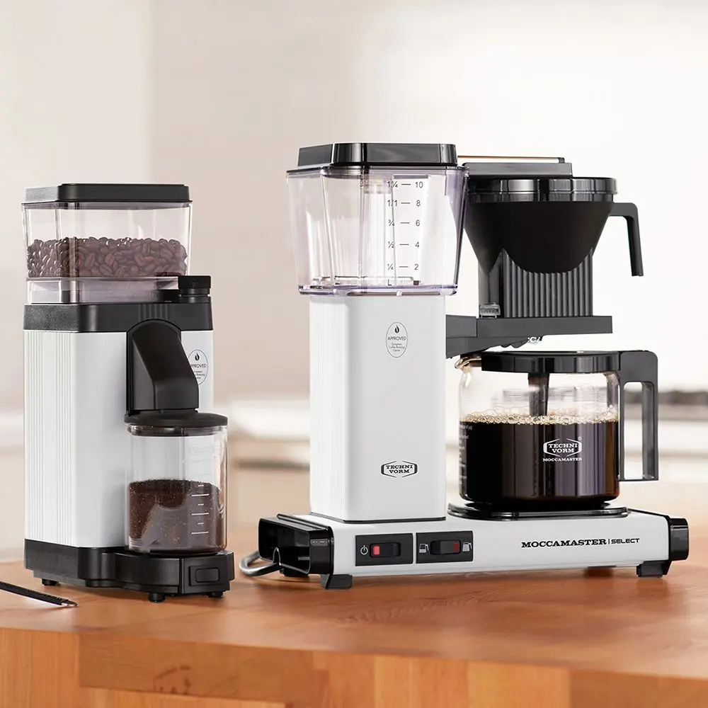id7-moccamaster-km5-burr-grinder-matt-white-6.webp
