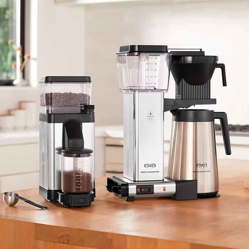 id5-moccamaster-km5-burr-grinder-polished-silver-4.webp