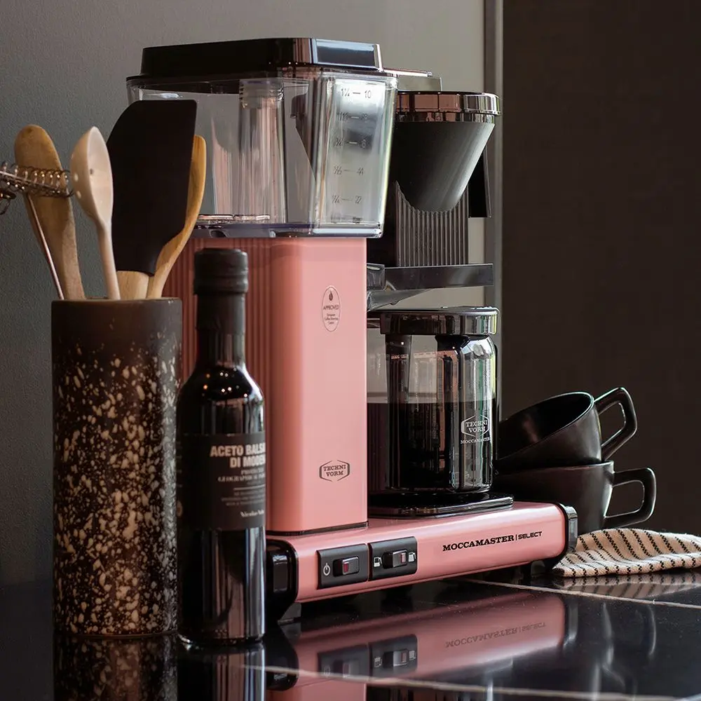 id7-moccamaster-kbg-select-pink-6.webp