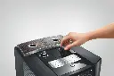 J8-twin_det_Di-Bl_grinder-reg_de.webp
