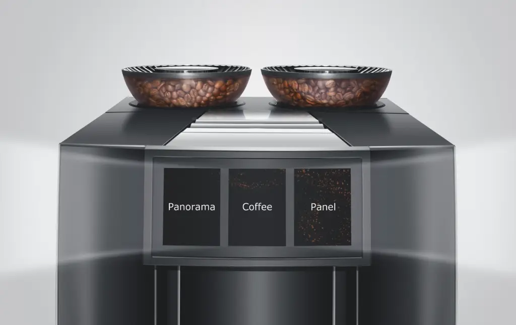 GIGA10_det_Di-Bl_pan-display-idle groot.webp